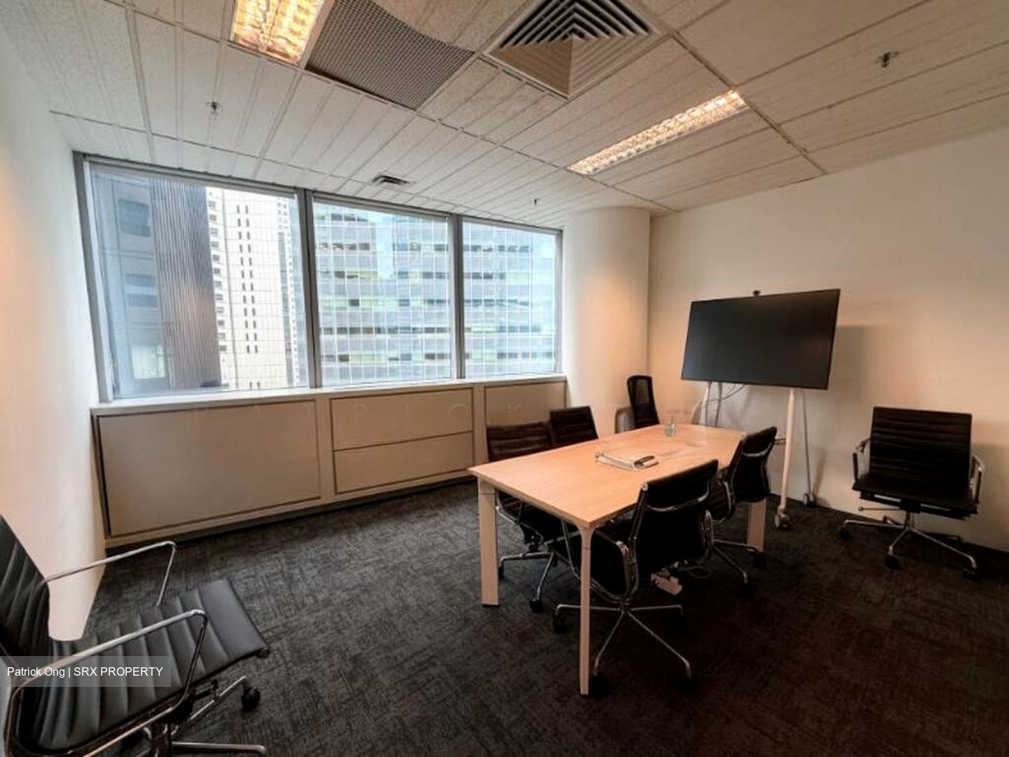 Oue Bayfront (D1), Office #520294401